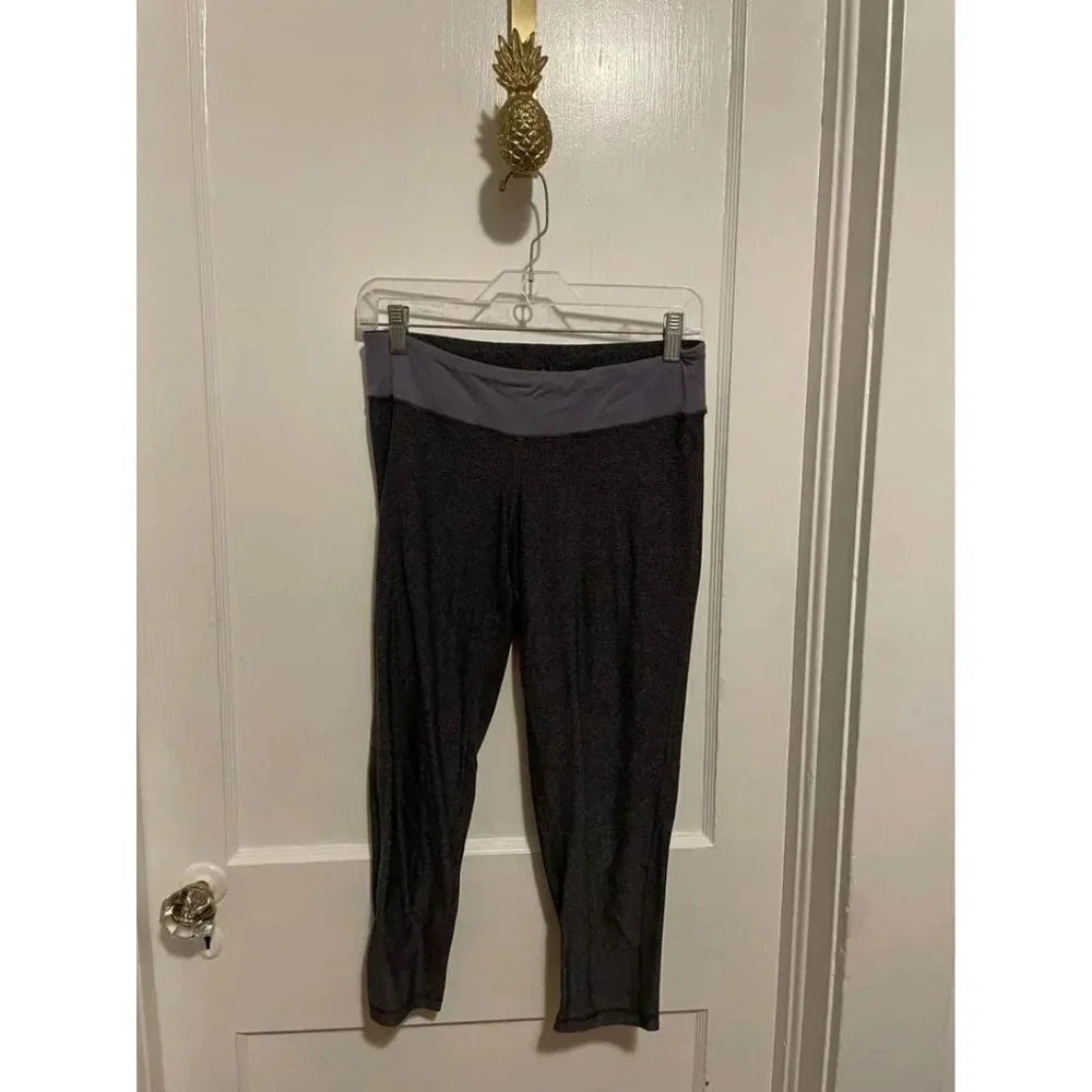 Women’s size medium Dark Gray & Purple Leggings